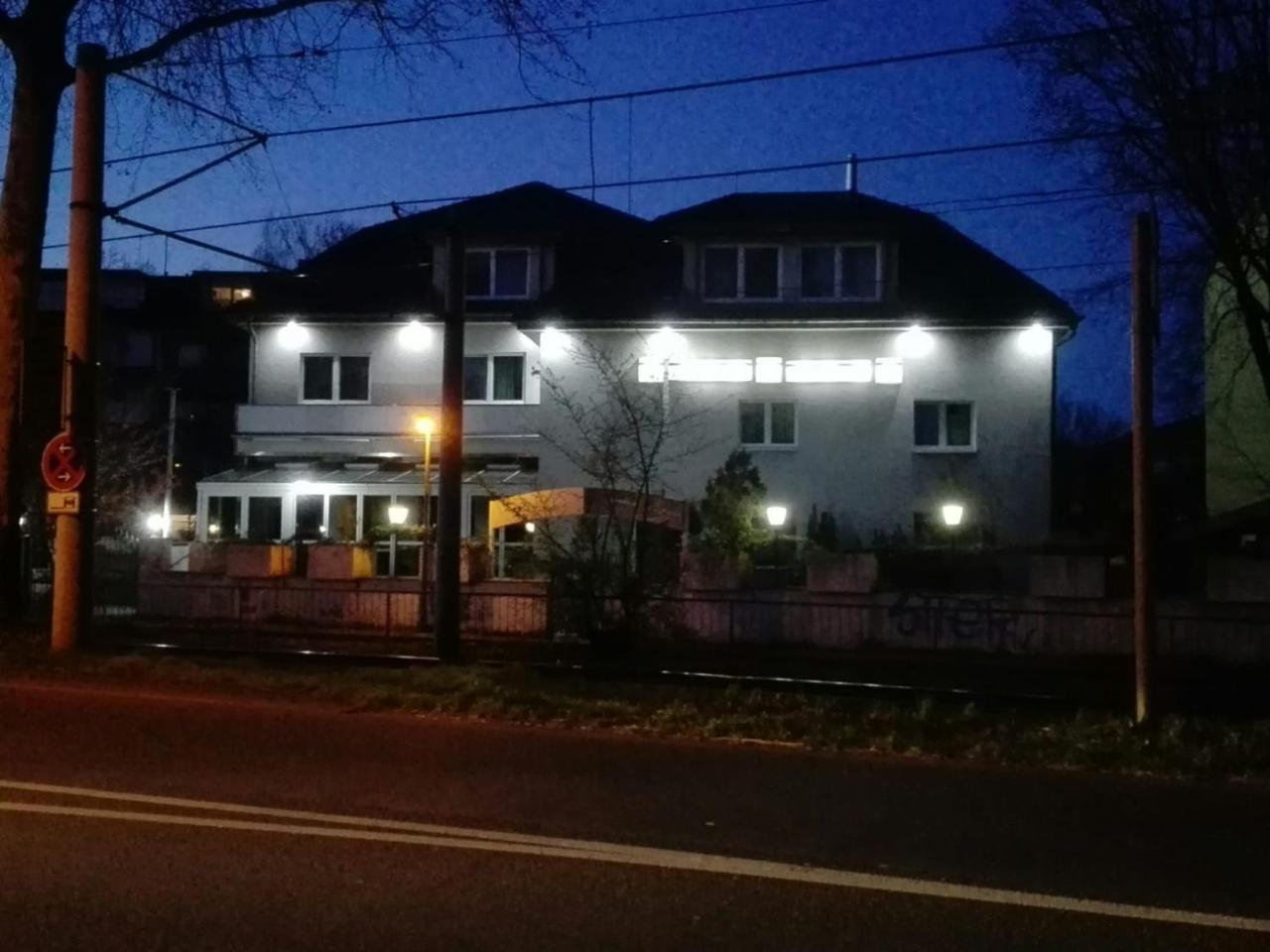 Hotel Restaurant 1000 Köln Ngoại thất bức ảnh