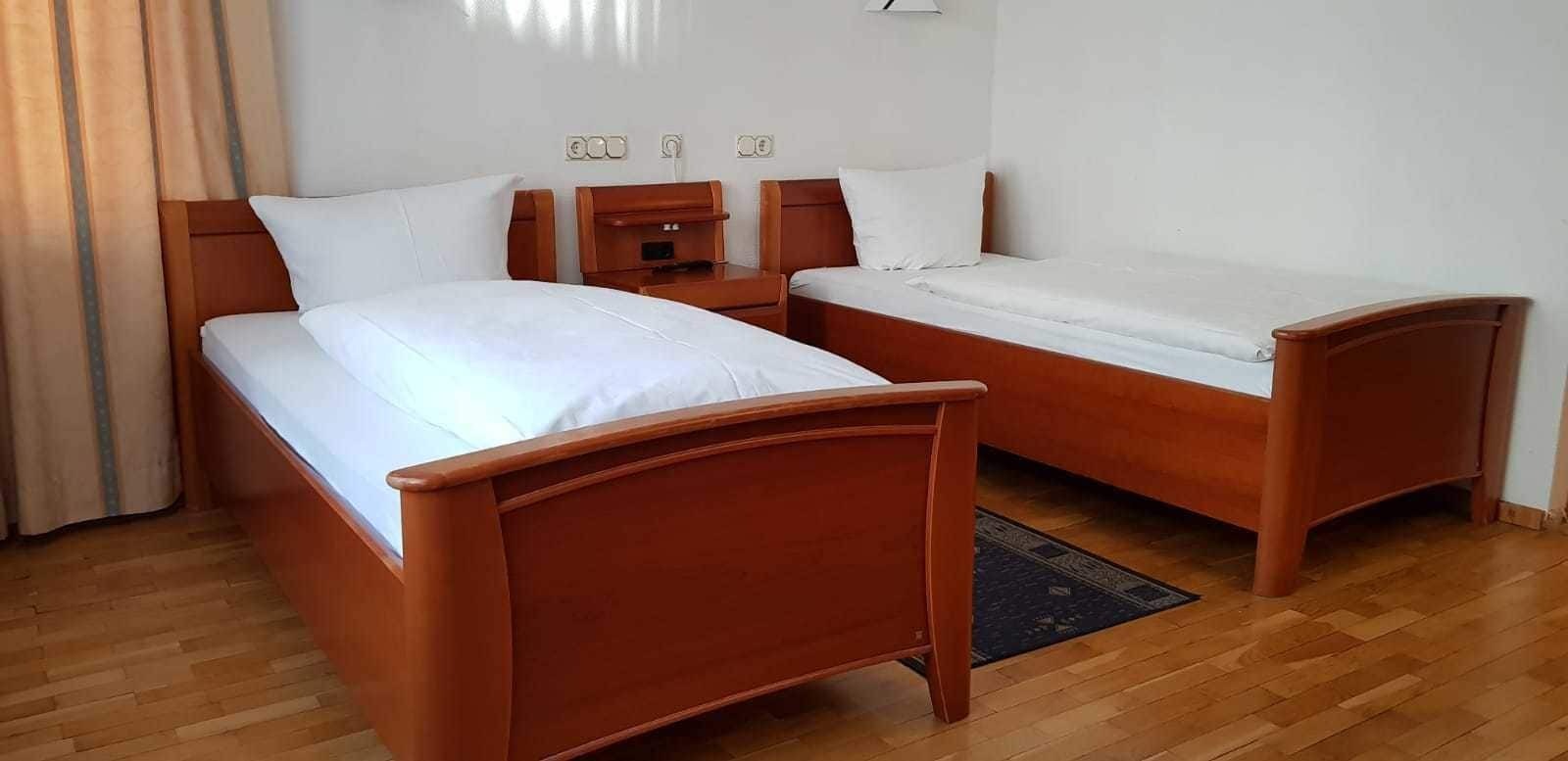 Hotel Restaurant 1000 Köln Ngoại thất bức ảnh